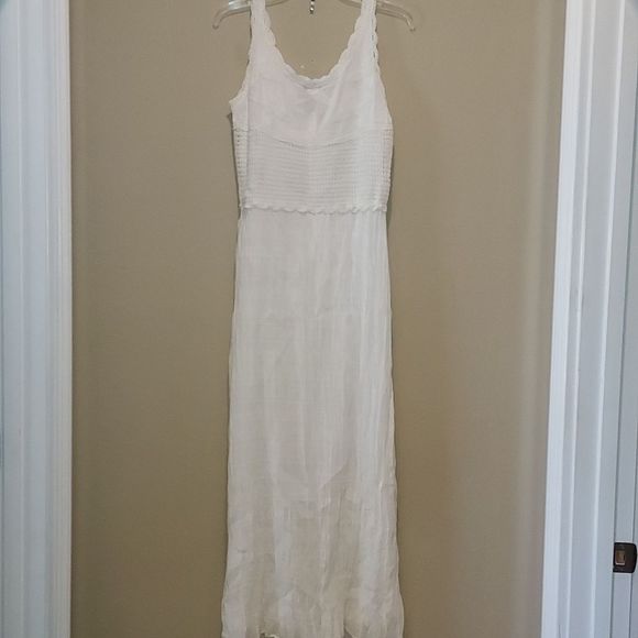 V Cristina Dresses & Skirts - V Christina dress.